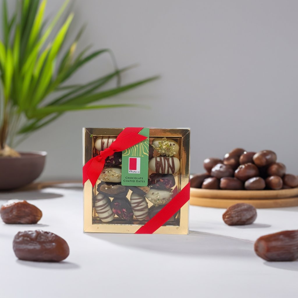 Chocolate Coated Dates Selection box 178g-1